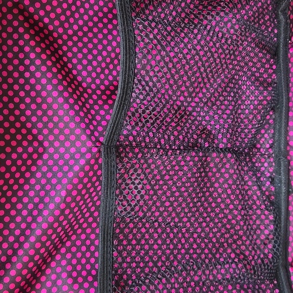 CABOODLES Black Embossed Ladies Cosmetic Bag. Like New! - Picture 13 of 16